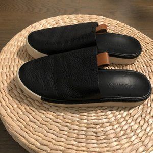 Mercedes Castillo | Janna Slide | Size 5.5